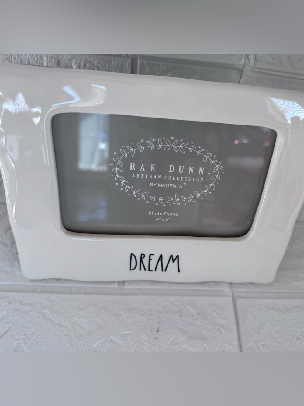 Rae Dunn white ceramic "Dream “ frame 4x6